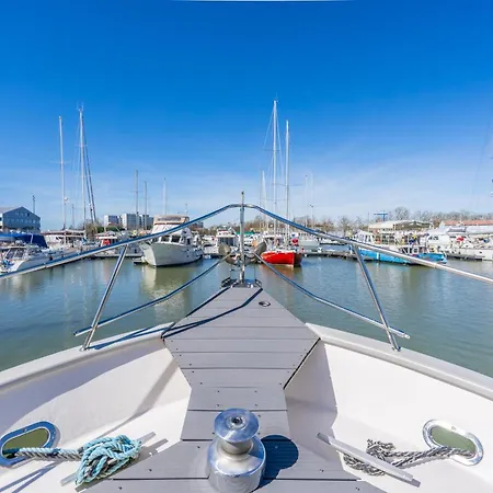 Boat, Vintage Yacht