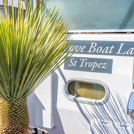 ספינת מלון Boat, Vintage Yacht *